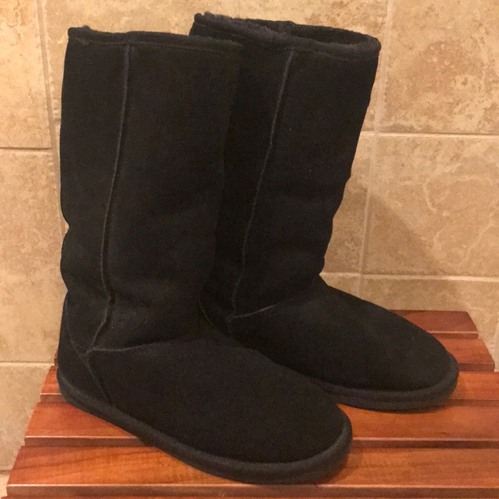 Black Faux Suede winter boots